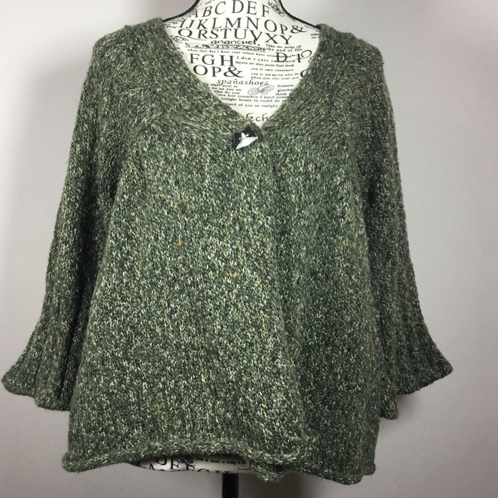 Green knit cardigan tuxedo cat button goblincore hobbit forest fairy winter L